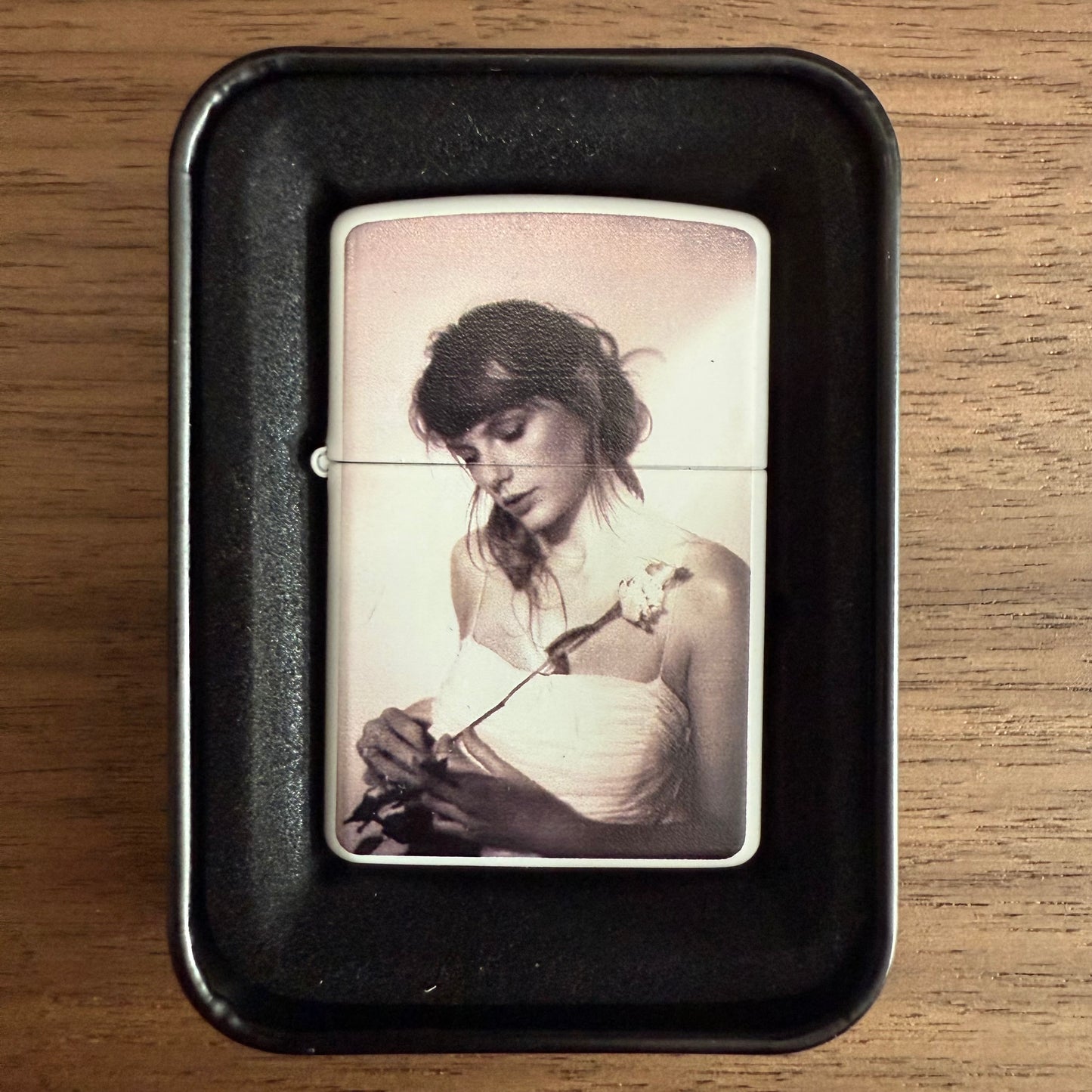 Swiftie Wind-Resistant Lighters