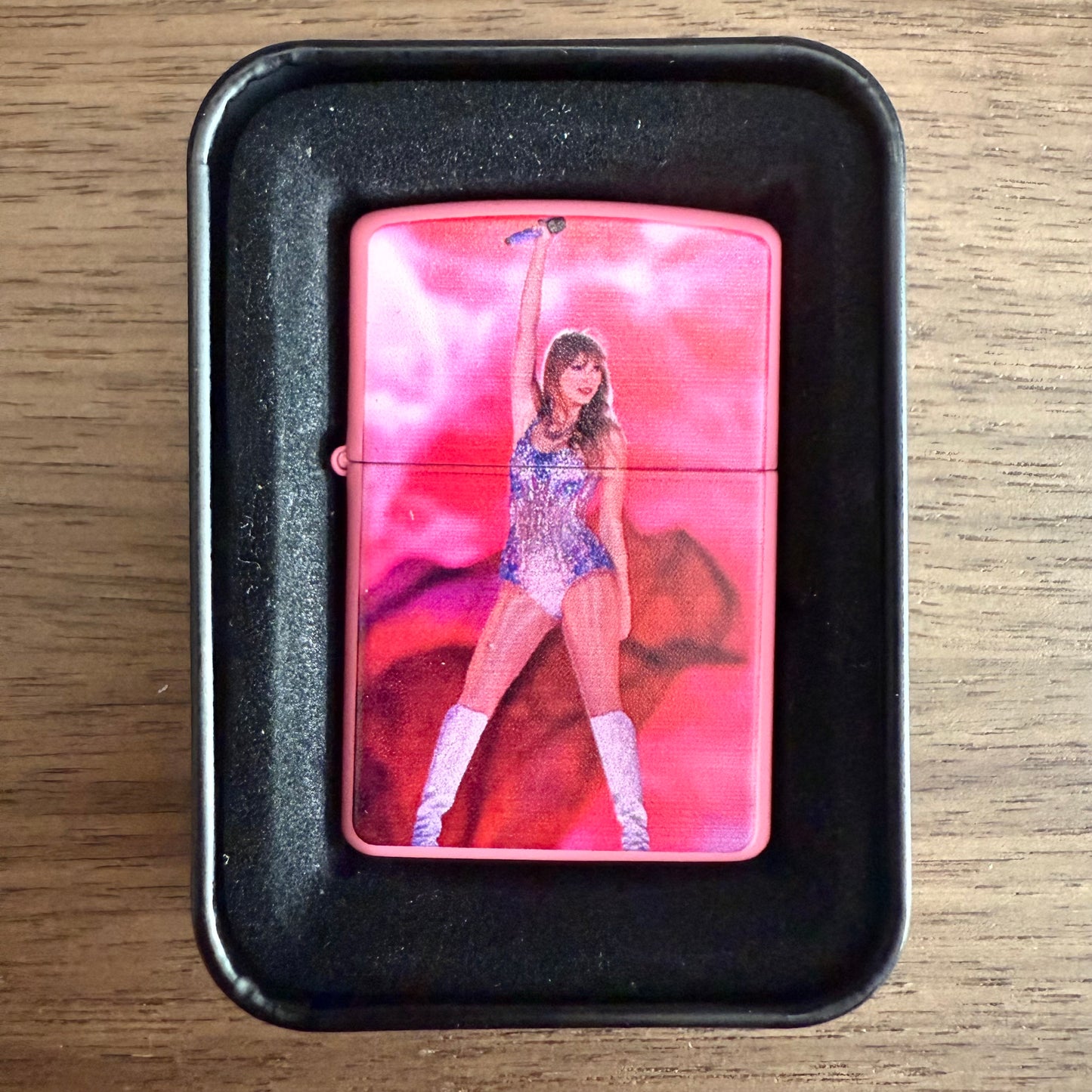 Swiftie Wind-Resistant Lighters