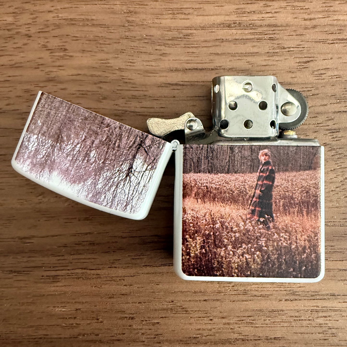 Swiftie Wind-Resistant Lighters