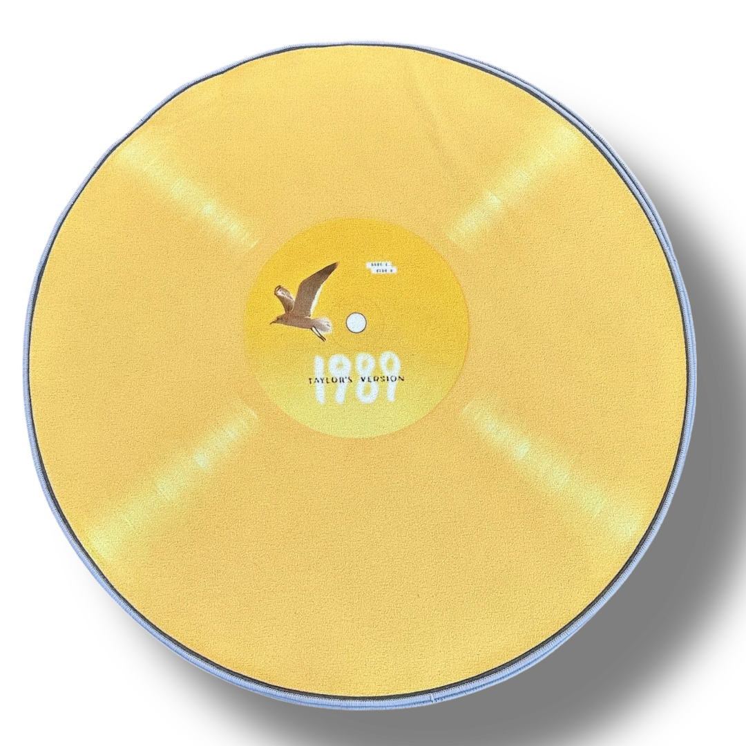 1989 Vinyl Disc Rug