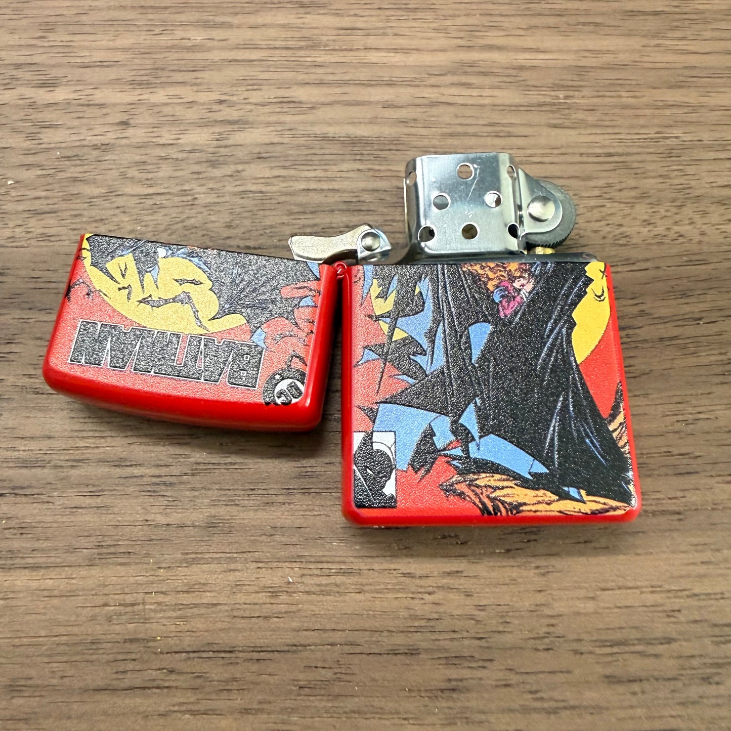 Comic Wind-Resistant Lighters