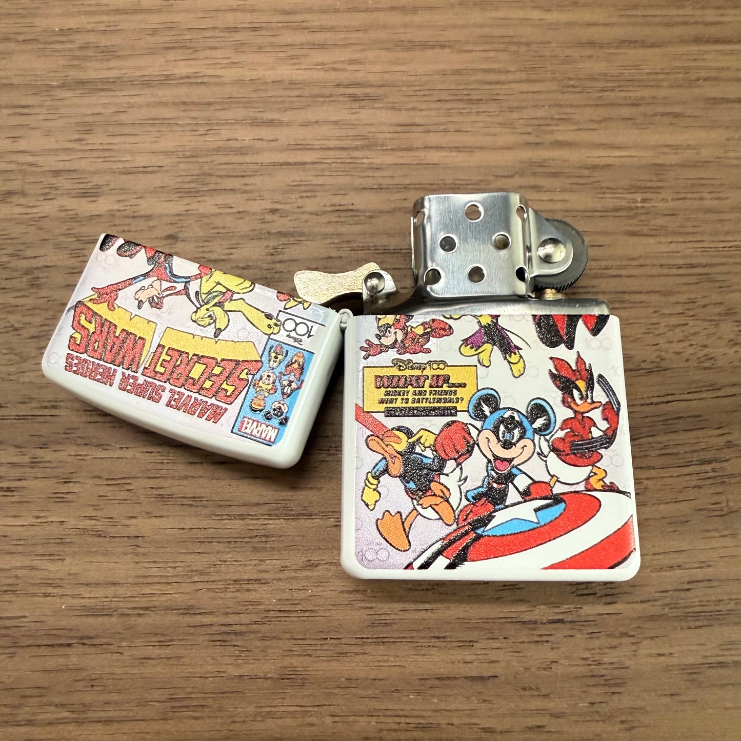 Comic Wind-Resistant Lighters