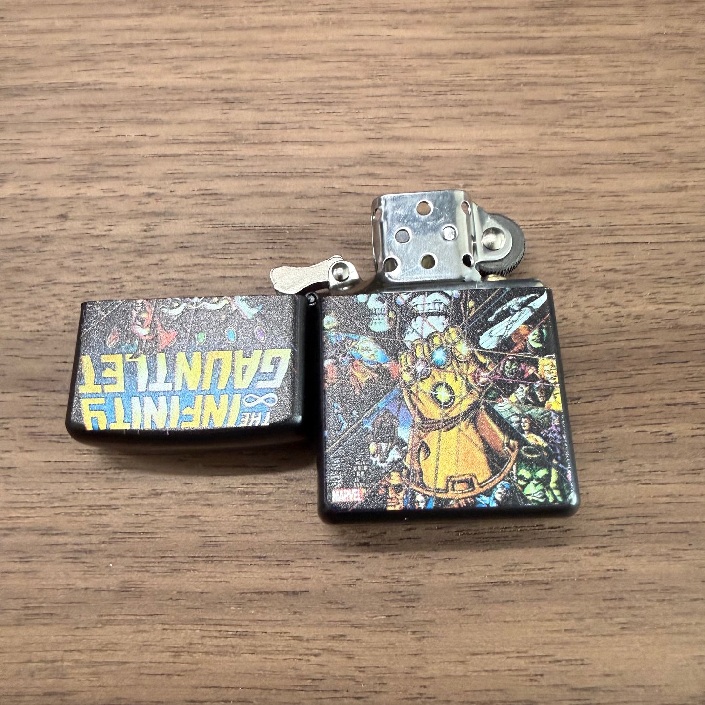 Comic Wind-Resistant Lighters